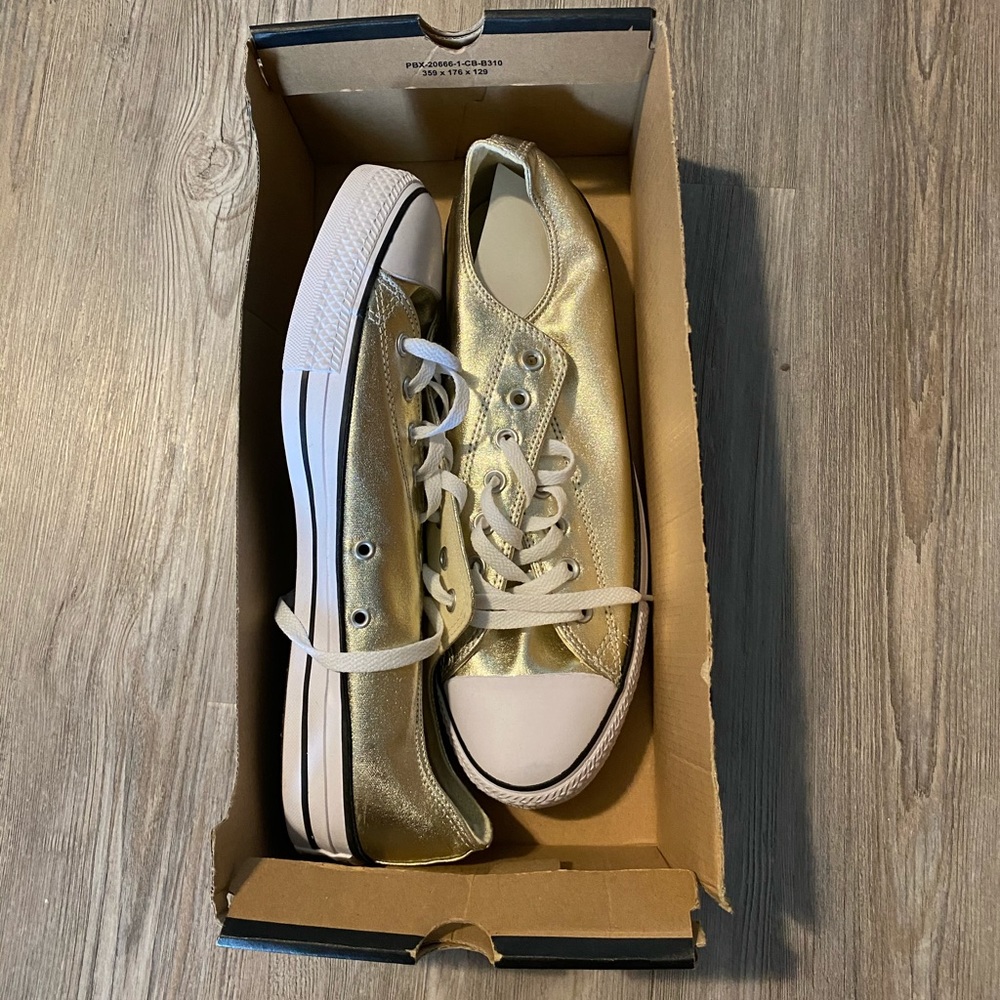 New Converse CTAS OX Light gold